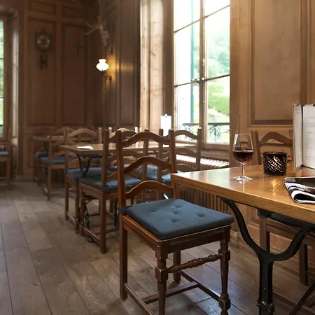 Au Vieux Manoir モンテー