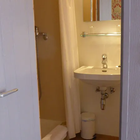 ベッド・アンド・ブレックファスト Au Vieux Manoir