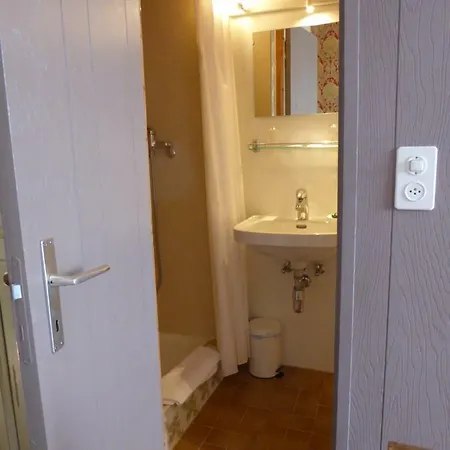 ベッド・アンド・ブレックファスト Au Vieux Manoir