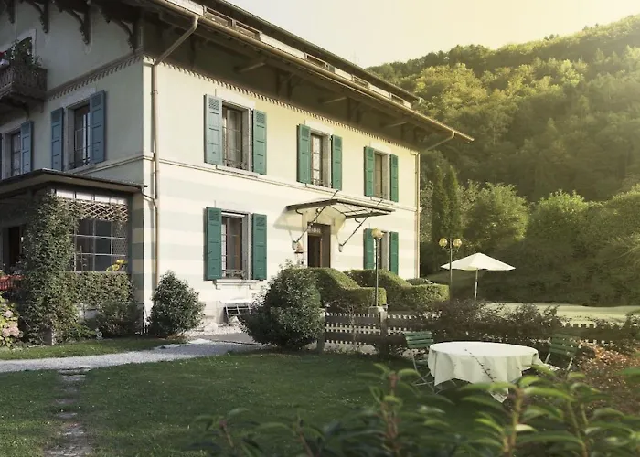 Bed & Breakfast Au Vieux Manoir Monthey