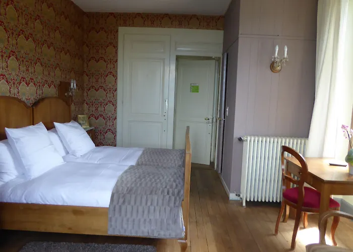 Au Vieux Manoir 3*