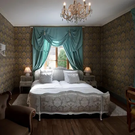 Au Vieux Manoir