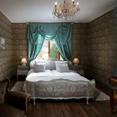 Au Vieux Manoir 3*